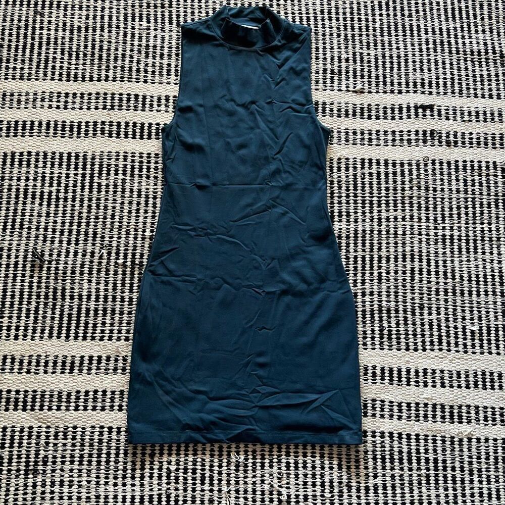 Babaton Aritzia Size small teal blue fitted dress